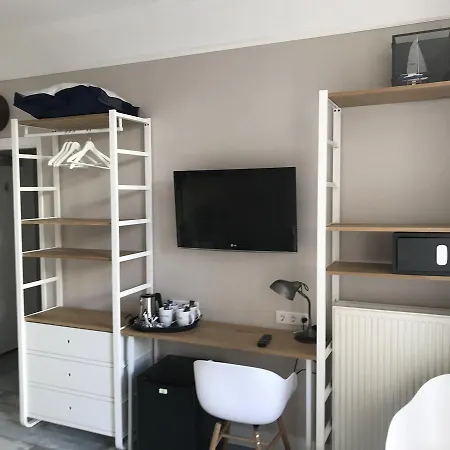 Mimosa Scheveningen 2*